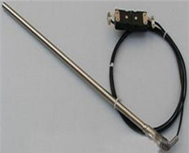 帶延長線和插頭的鎧裝熱電偶／熱電阻，帶插頭的熱電偶／熱電阻